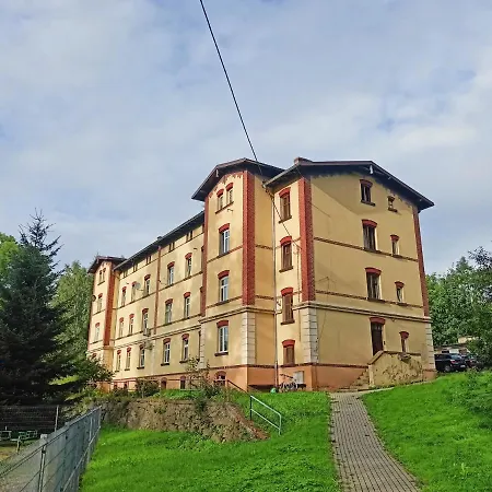 Apartament Celebrity Apartment Löschney