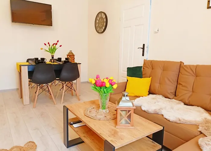 Apartament Celebrity דירה *